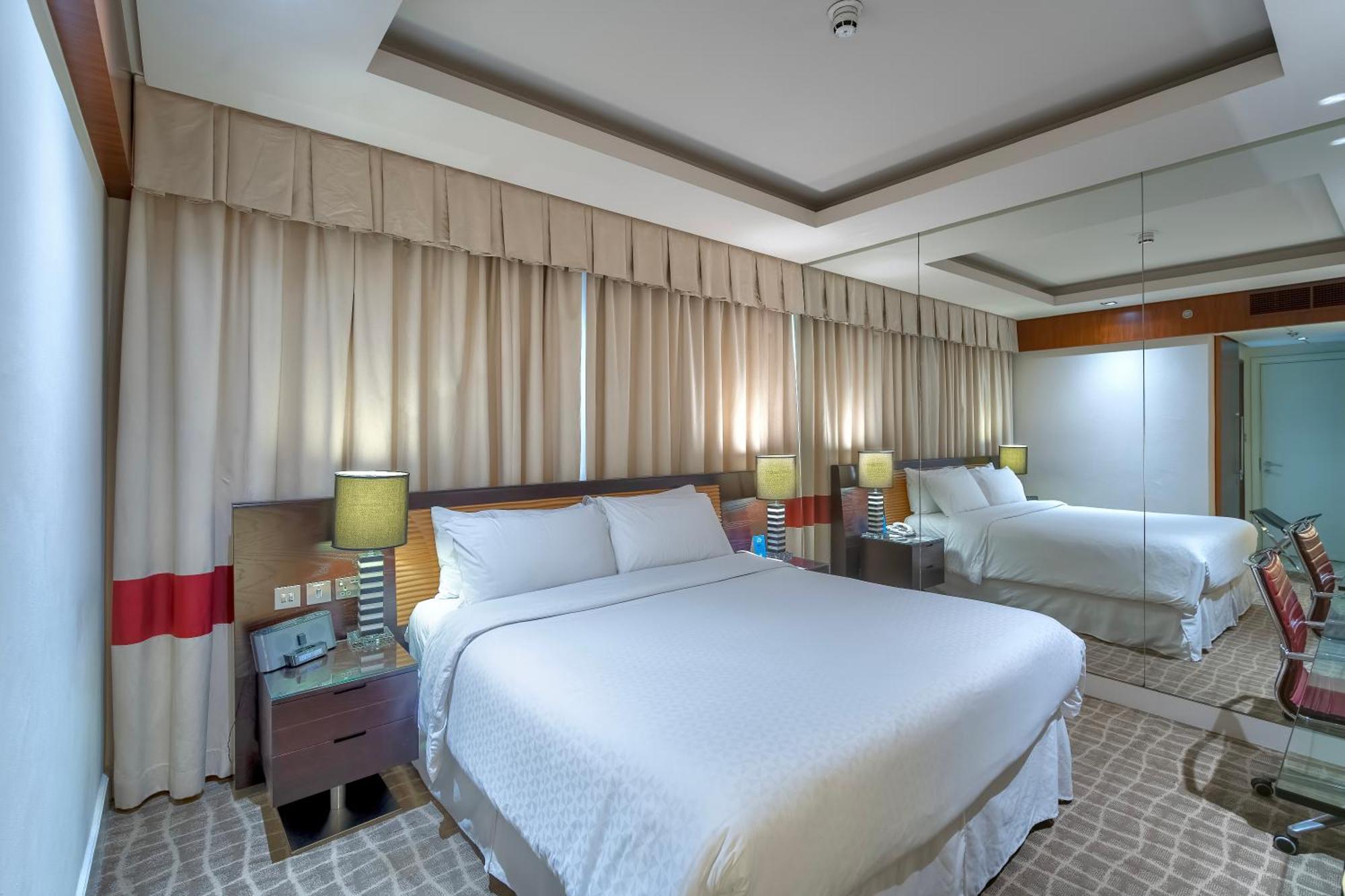 Majestic Premier Hotel Burdubai Exterior photo
