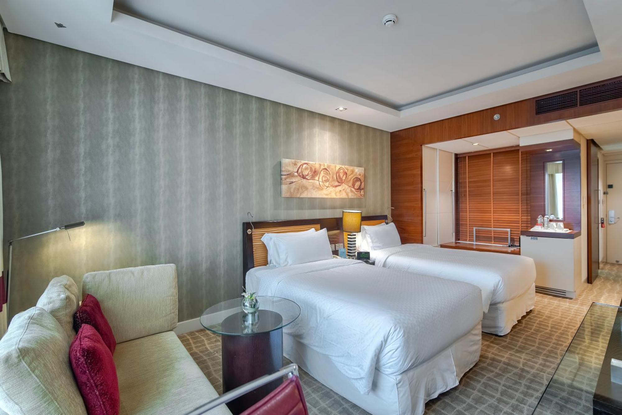 Majestic Premier Hotel Burdubai Exterior photo