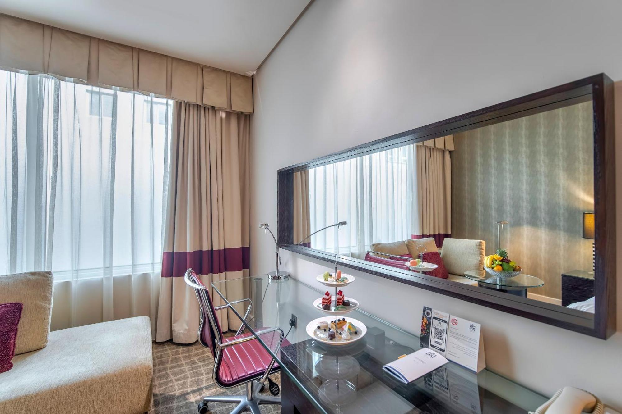 Majestic Premier Hotel Burdubai Exterior photo