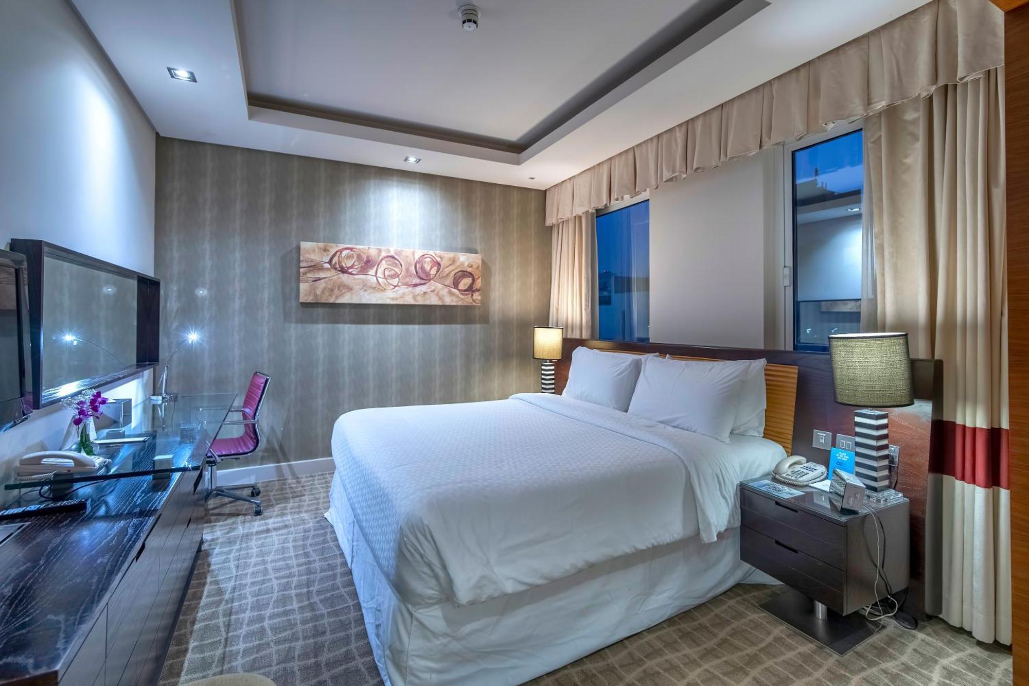 Majestic Premier Hotel Burdubai Exterior photo