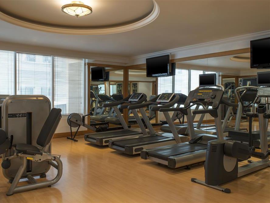 Majestic Premier Hotel Burdubai Exterior photo