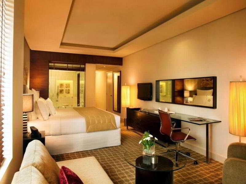 Majestic Premier Hotel Burdubai Exterior photo